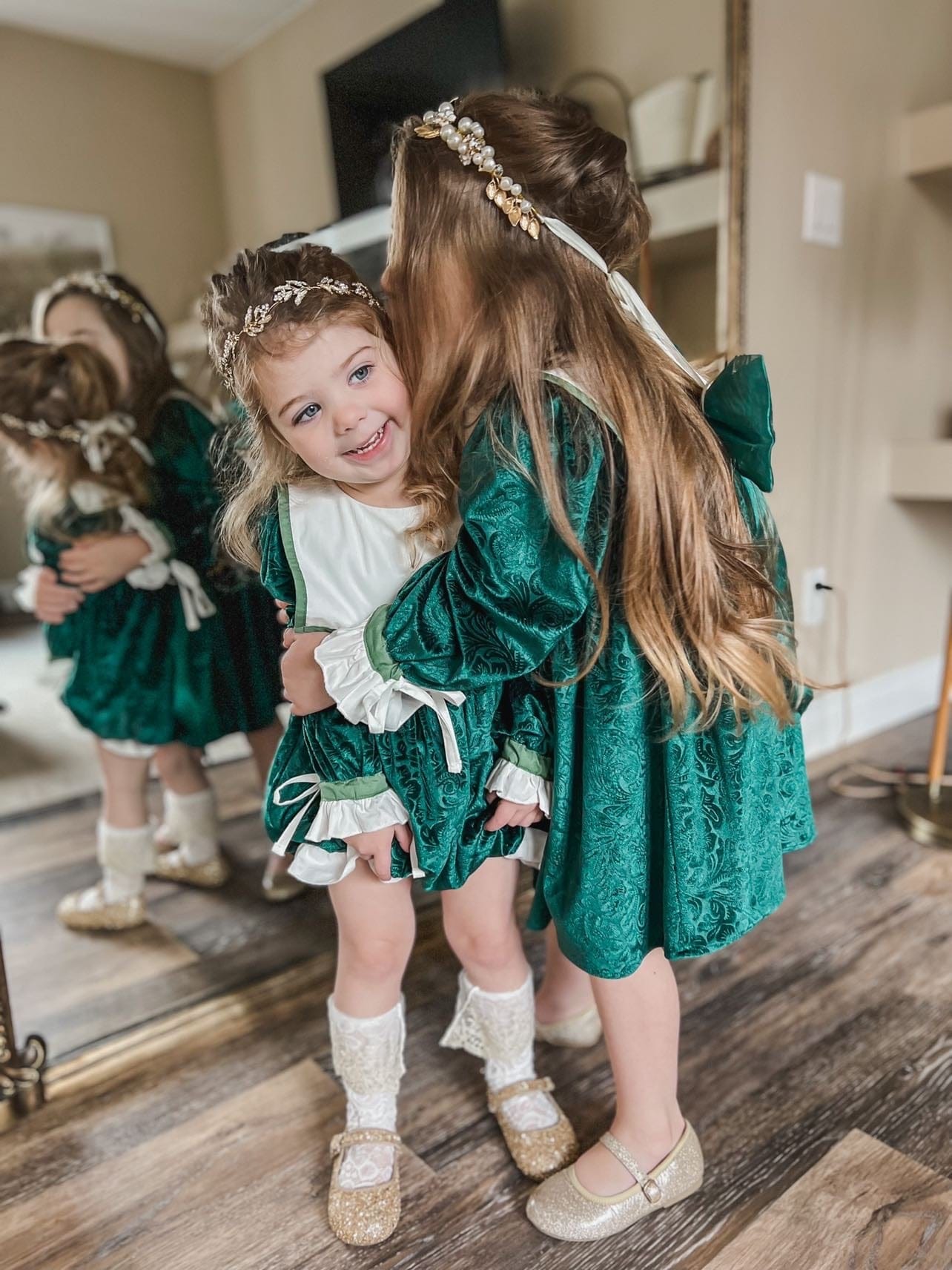 Girl | Everly Damask Velour Dress | Green