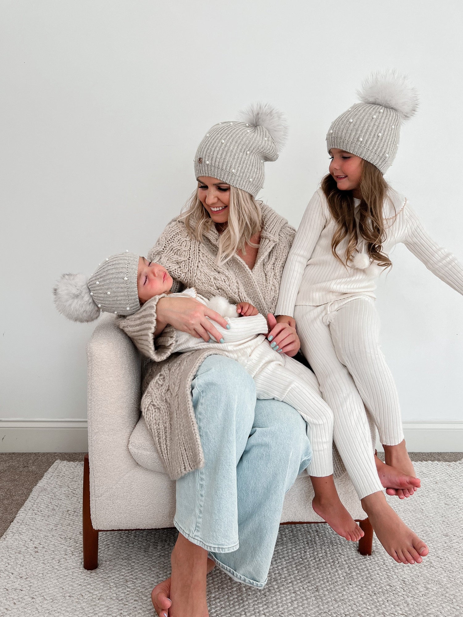 Women | Pearl Angora Adult Hat | Gray
