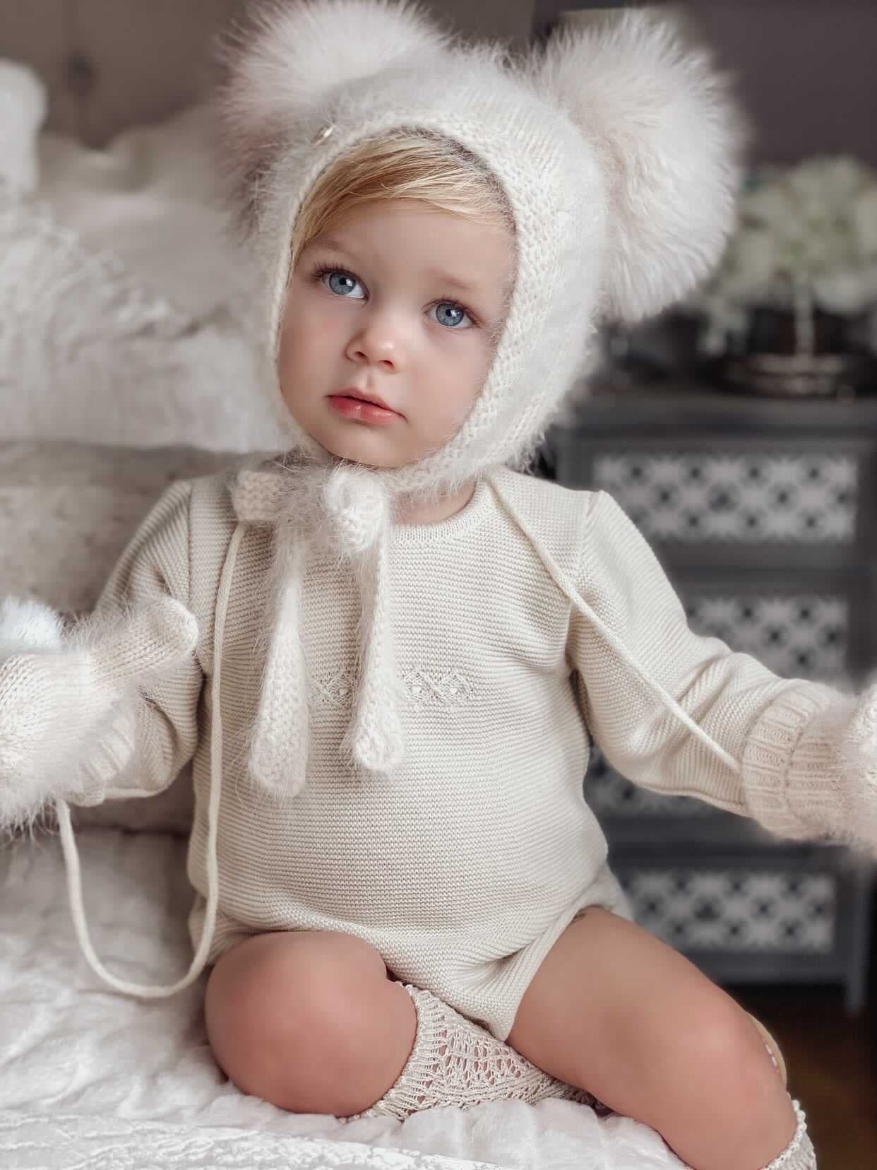 Unisex | Hero Cashmere Bonnet | White x Beige