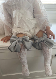 Girl | Lola Lace Socks with Satin Bow | White x Silver