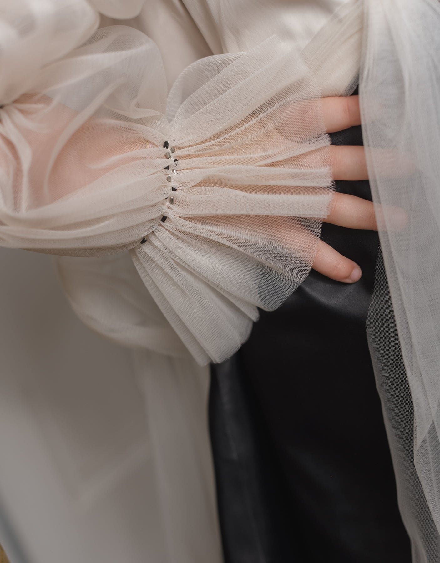 Girl | The Paris Dress | Black x Beige