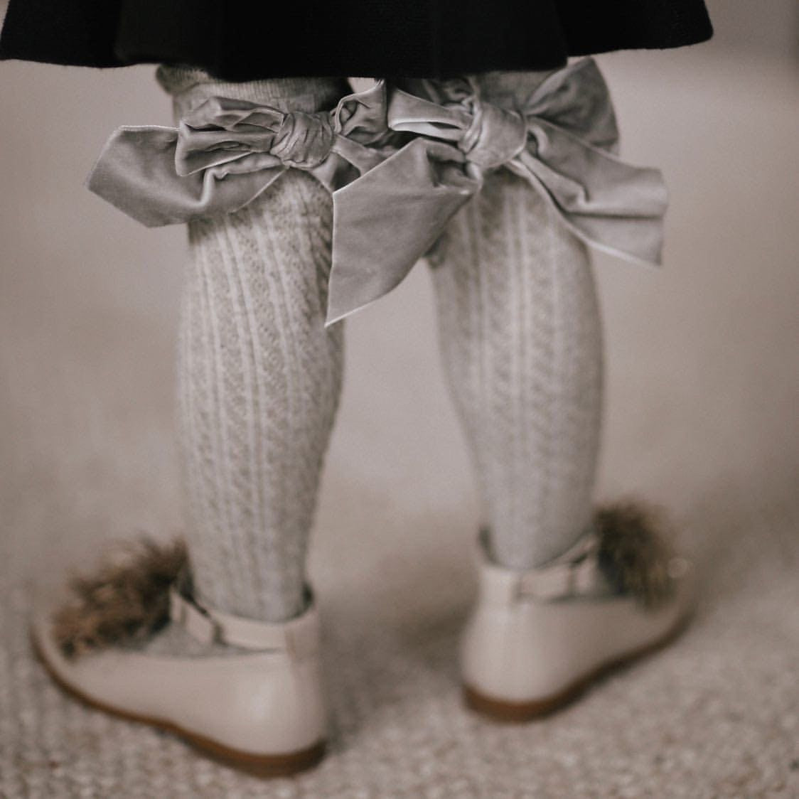 Grey Knee High Socks with Velvet Bows - Petite Maison Kids