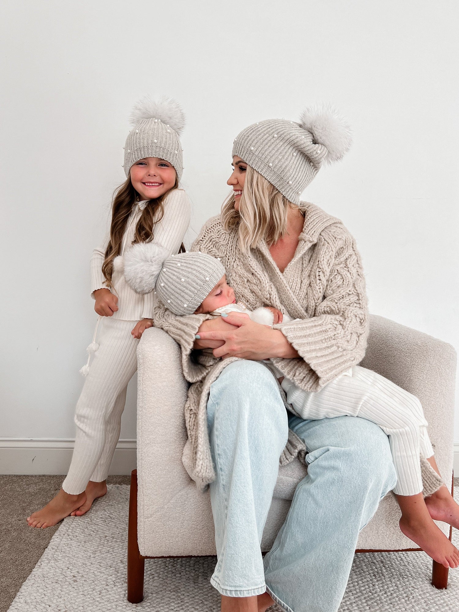 Pearl Angora Kids Hat - Petite Maison Kids