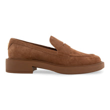 Gelso Tailored Loafer | Tobacco Suede