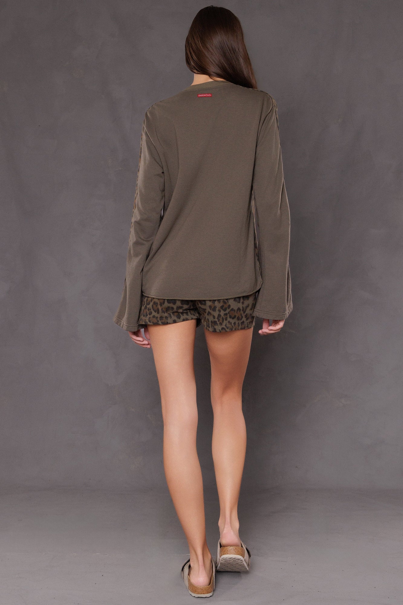 Women | Leopard Weekend Short | Olive