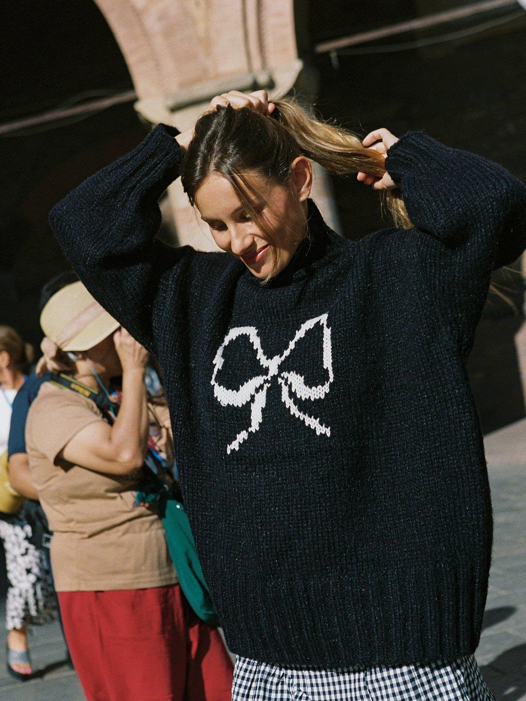 Cece Turtleneck | Ink Bow