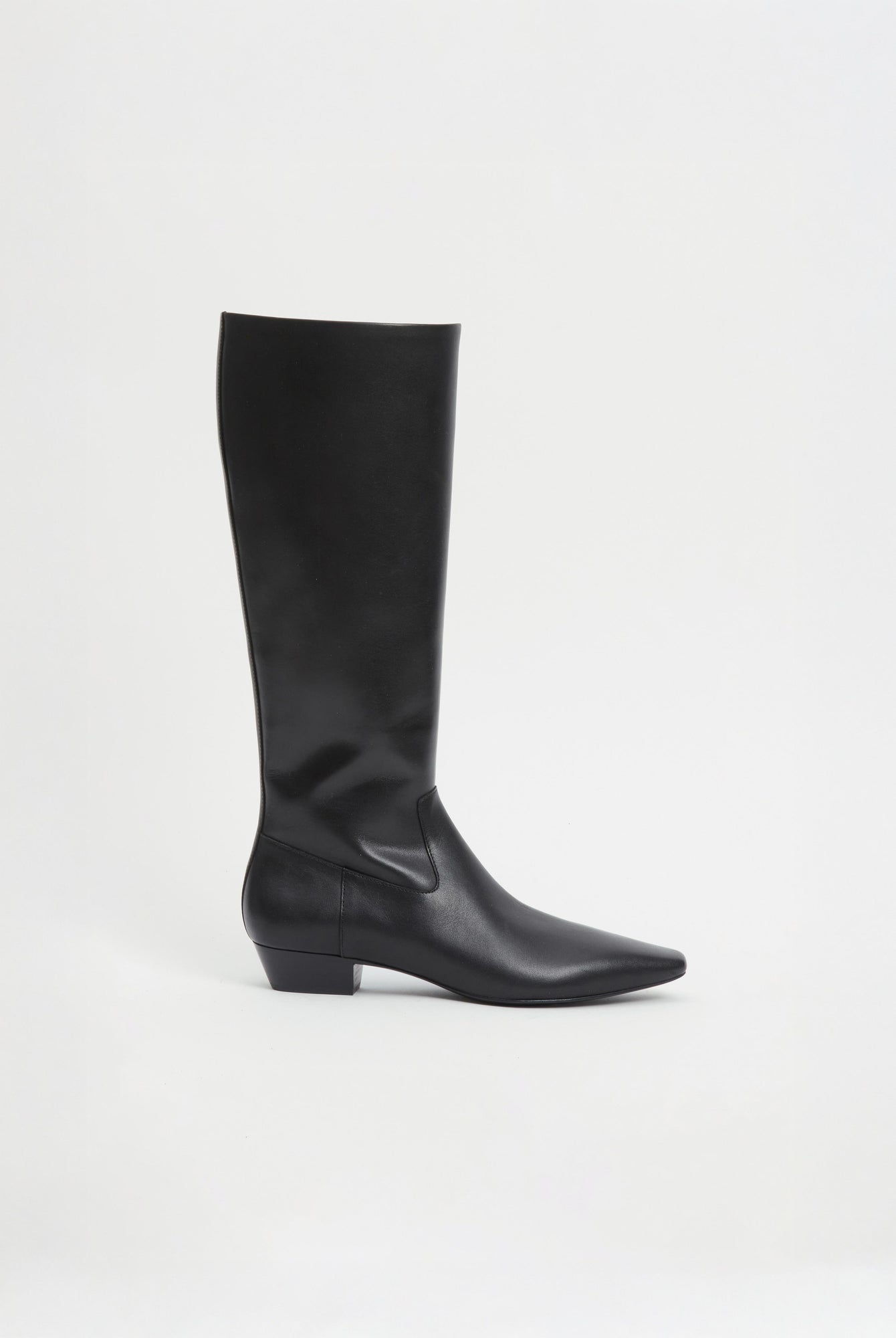 Black leather knee-high boot with chunky heel and pointed toe.