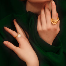 Nova Ring | 18K Gold-Plated on Brass | Freshwater Pearls