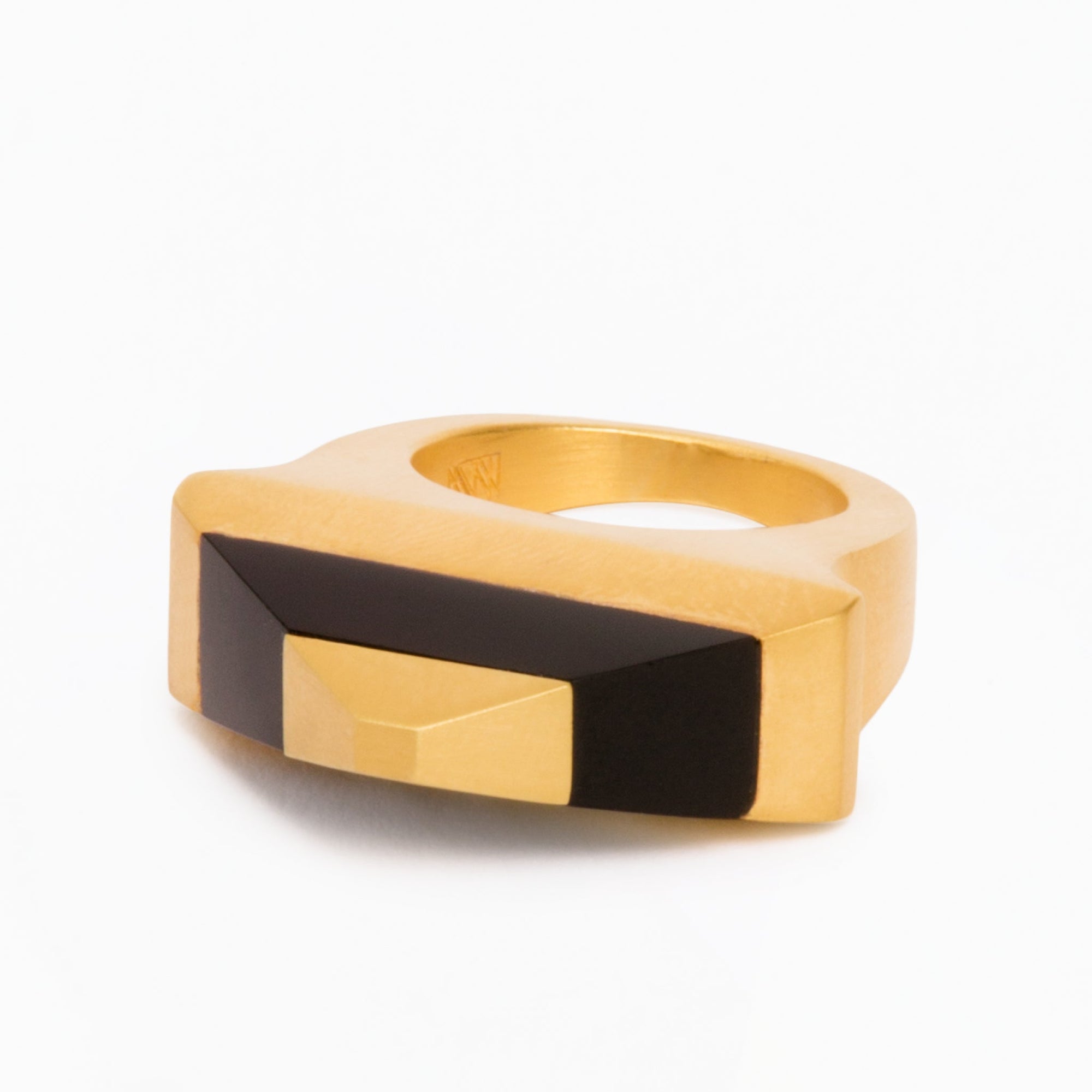Pris Ring | 18K Gold-Plated on Brass | Onyx