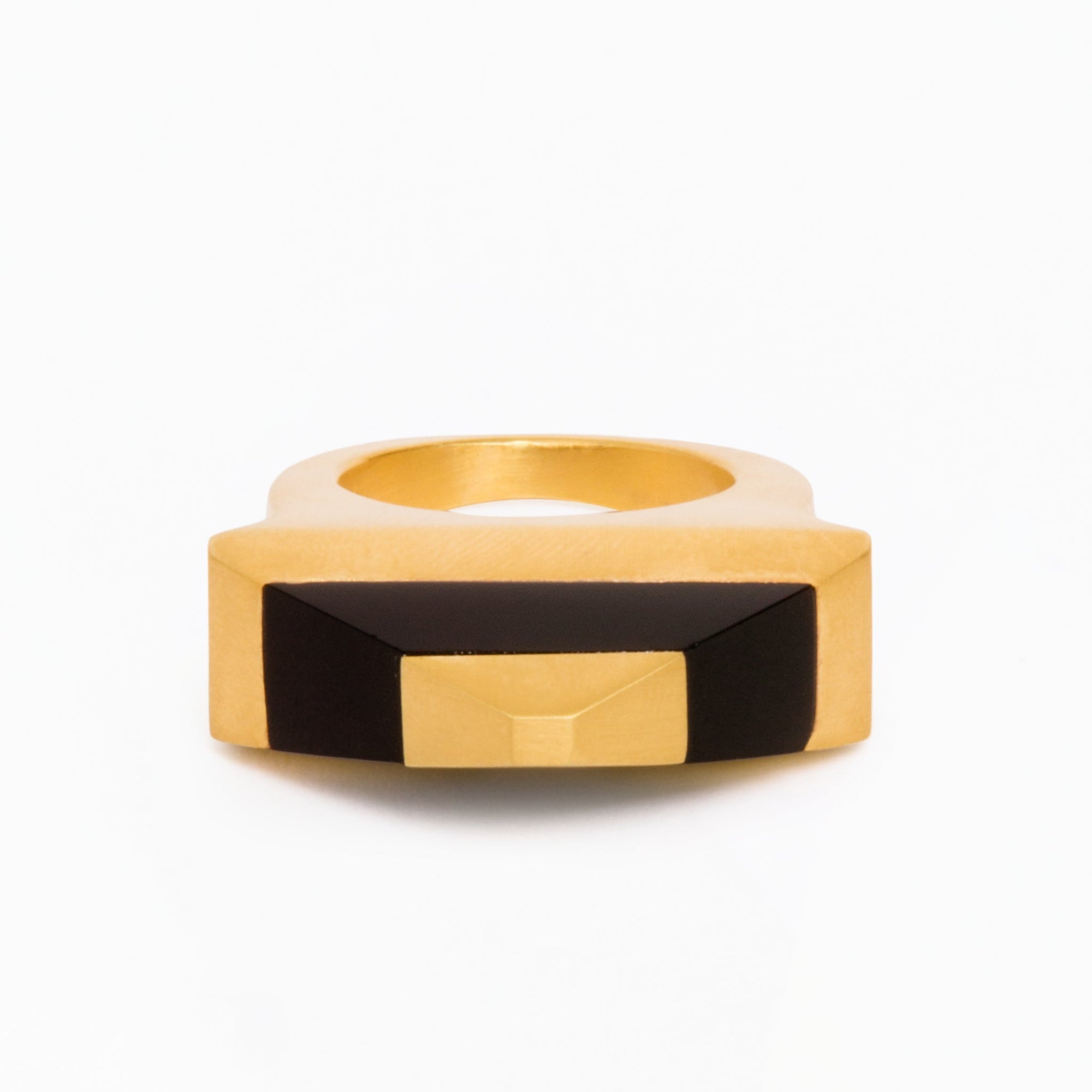 Pris Ring | 18K Gold-Plated on Brass | Onyx