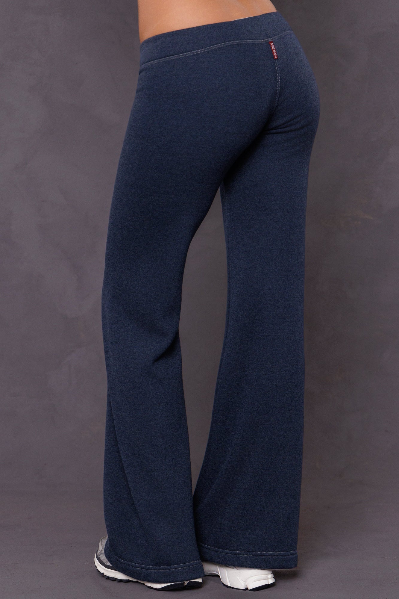 Women | Sherpa Drawstring Flare Sweatpant | Heather/Sailor