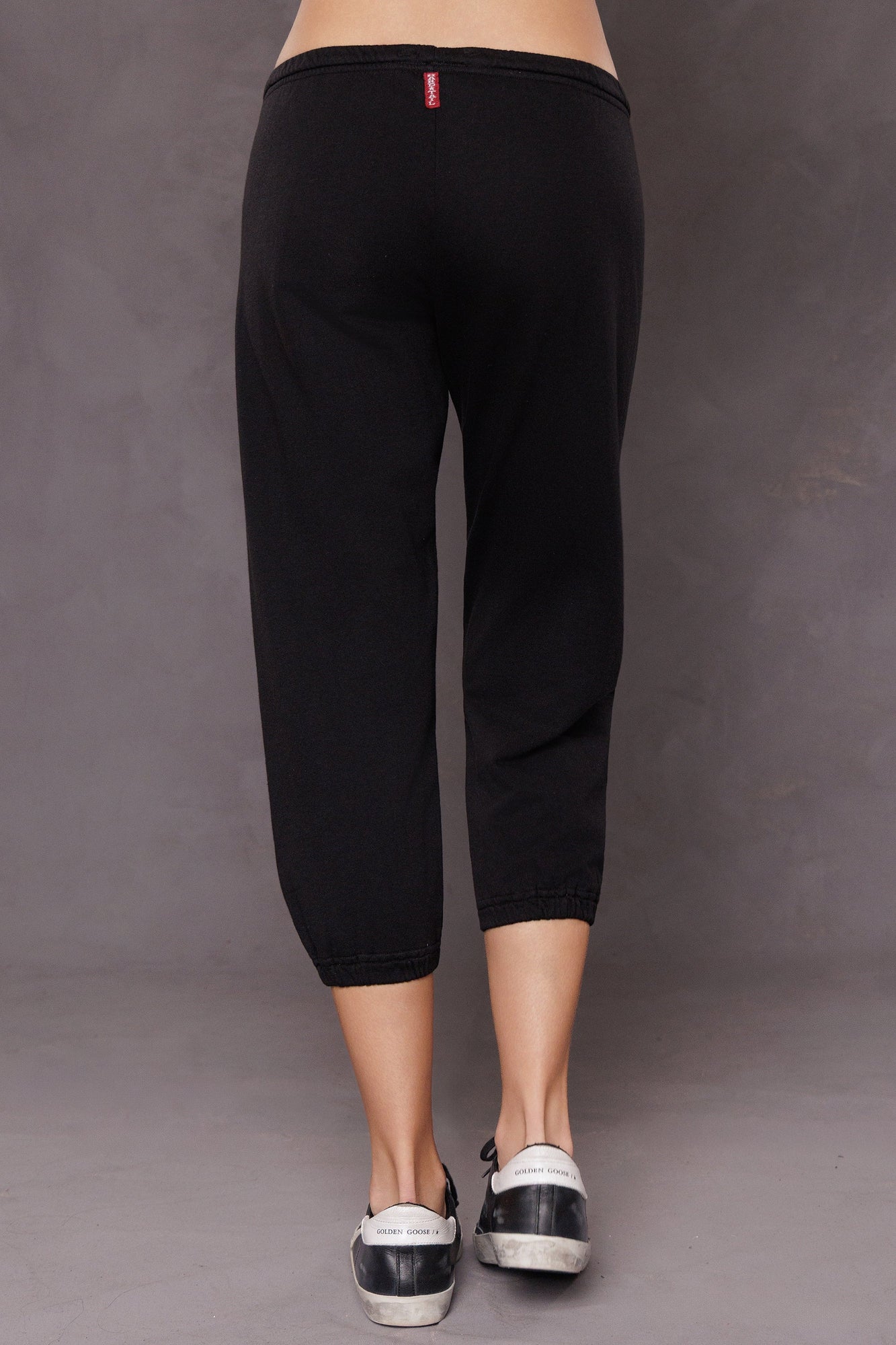 Women | Baby Fleece Basic Pull-On OG Crop Sweatpant | Black