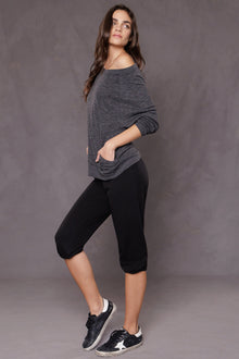 Women | Baby Fleece Basic Pull-On OG Crop Sweatpant | Black