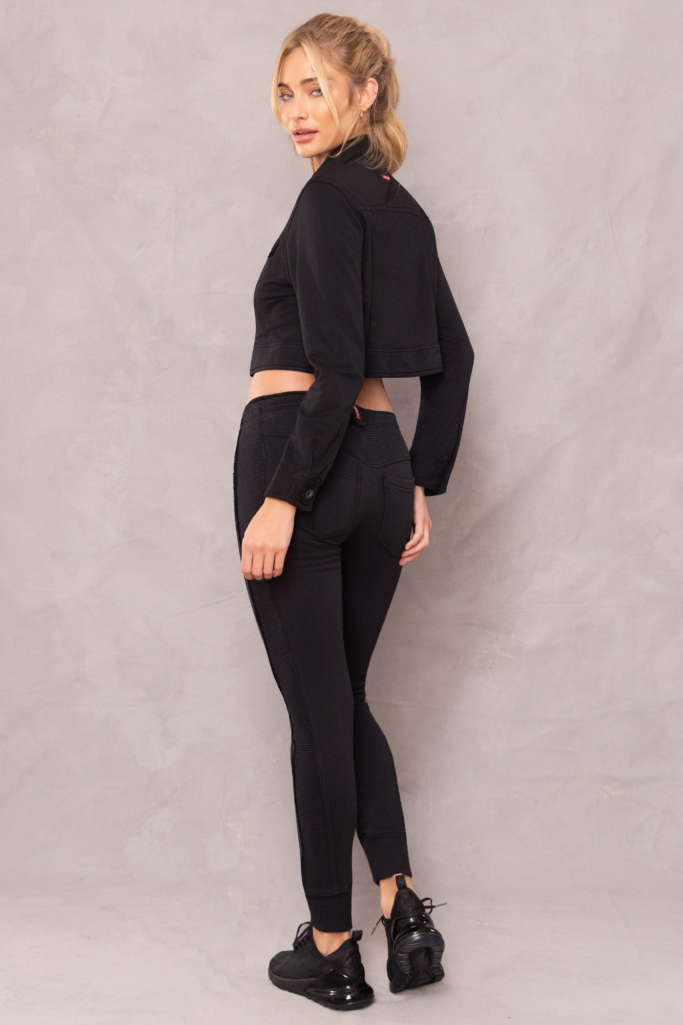 Women | Crop Jean Jacket | Black