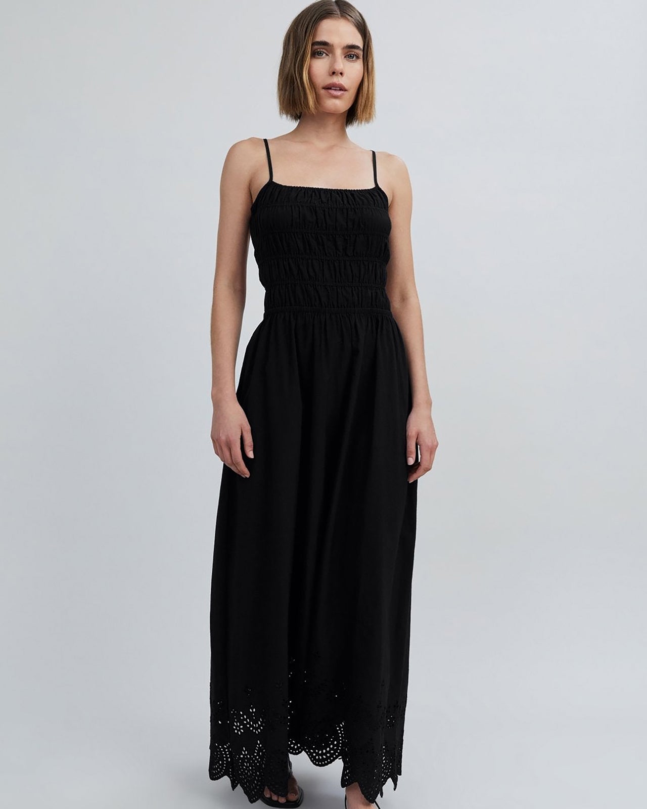 Women | Eyelet Delta Midi Dress | Noir