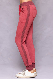 Women | Striated Racing Stripe Fitted Jogger | Crimson